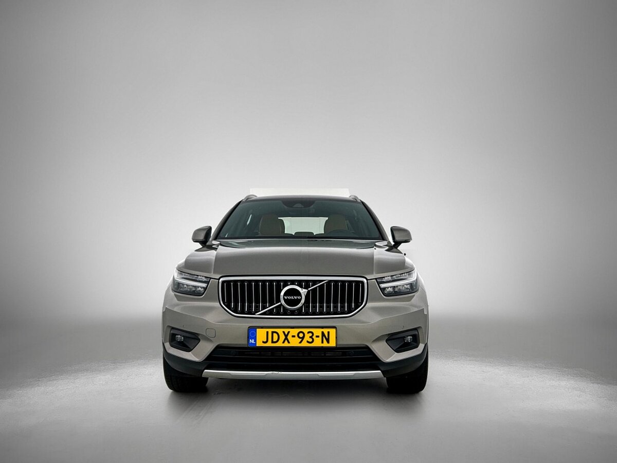48303075 volvo xc40 1 5 t4 recharge inscription leder blis navigatie sensore 5 02
