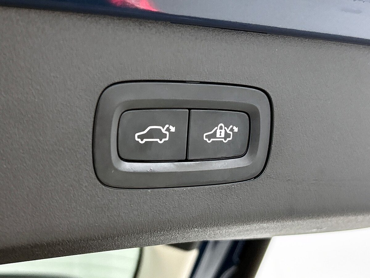 49107908 lynk co 01 1 5 lederen bekleding zwarte velgen 12 maanden garantie 16