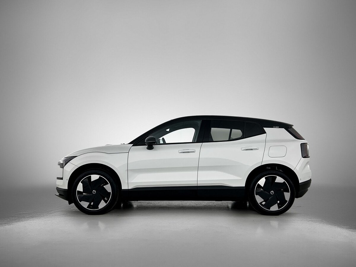 49432121 volvo ex30 single motor extended range ultra 69 kwh 2 03