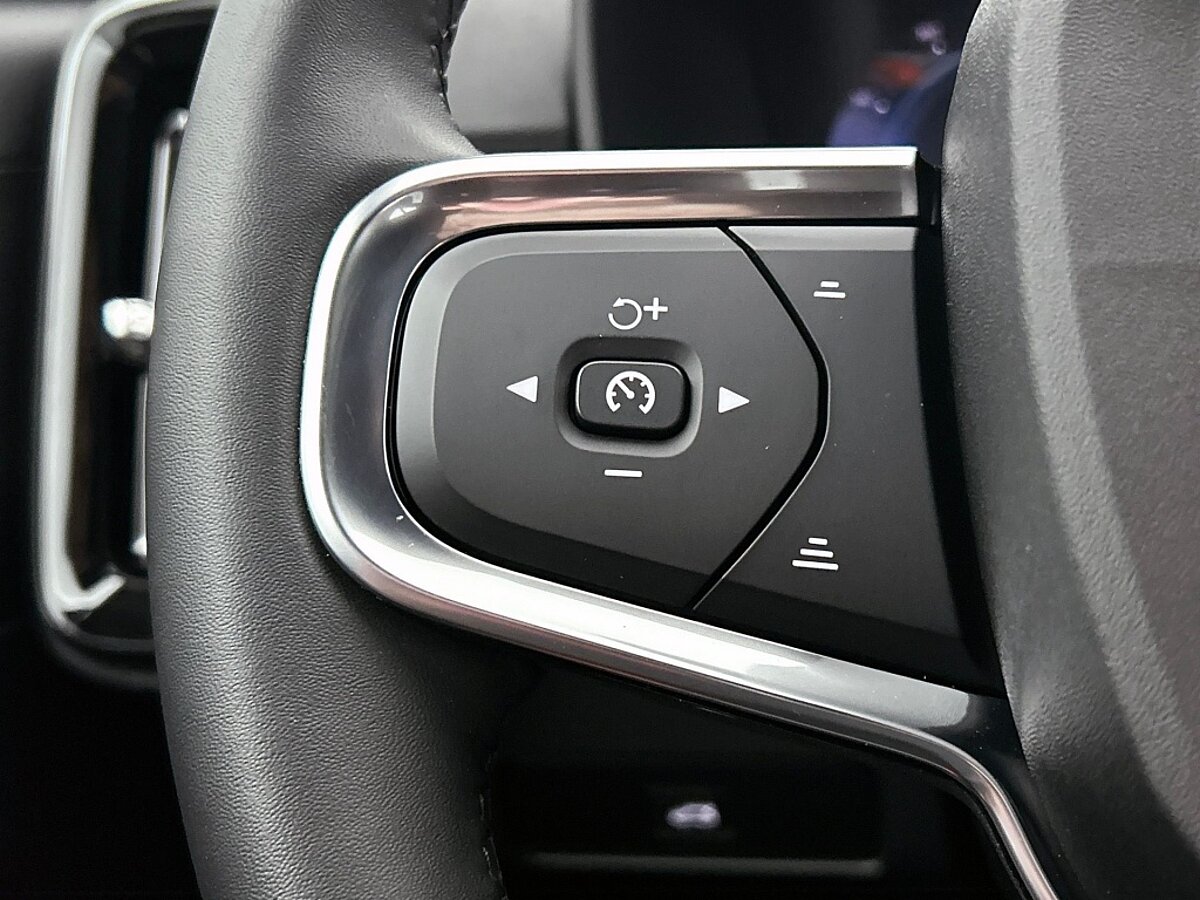 47458846 volvo xc40 extended plus 82 kwh 6 02