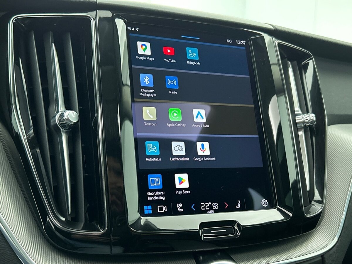 48455626 volvo xc60 2 0 t6 bright pano long range memory seats climate pack ad0300