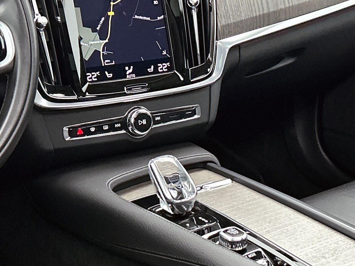 49296312 volvo v90 b4 inscription panoramadak 58