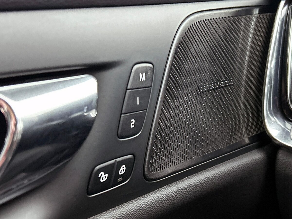 49484369 volvo s60 2 0 t5 r design camera blis sport leder memory seats 65