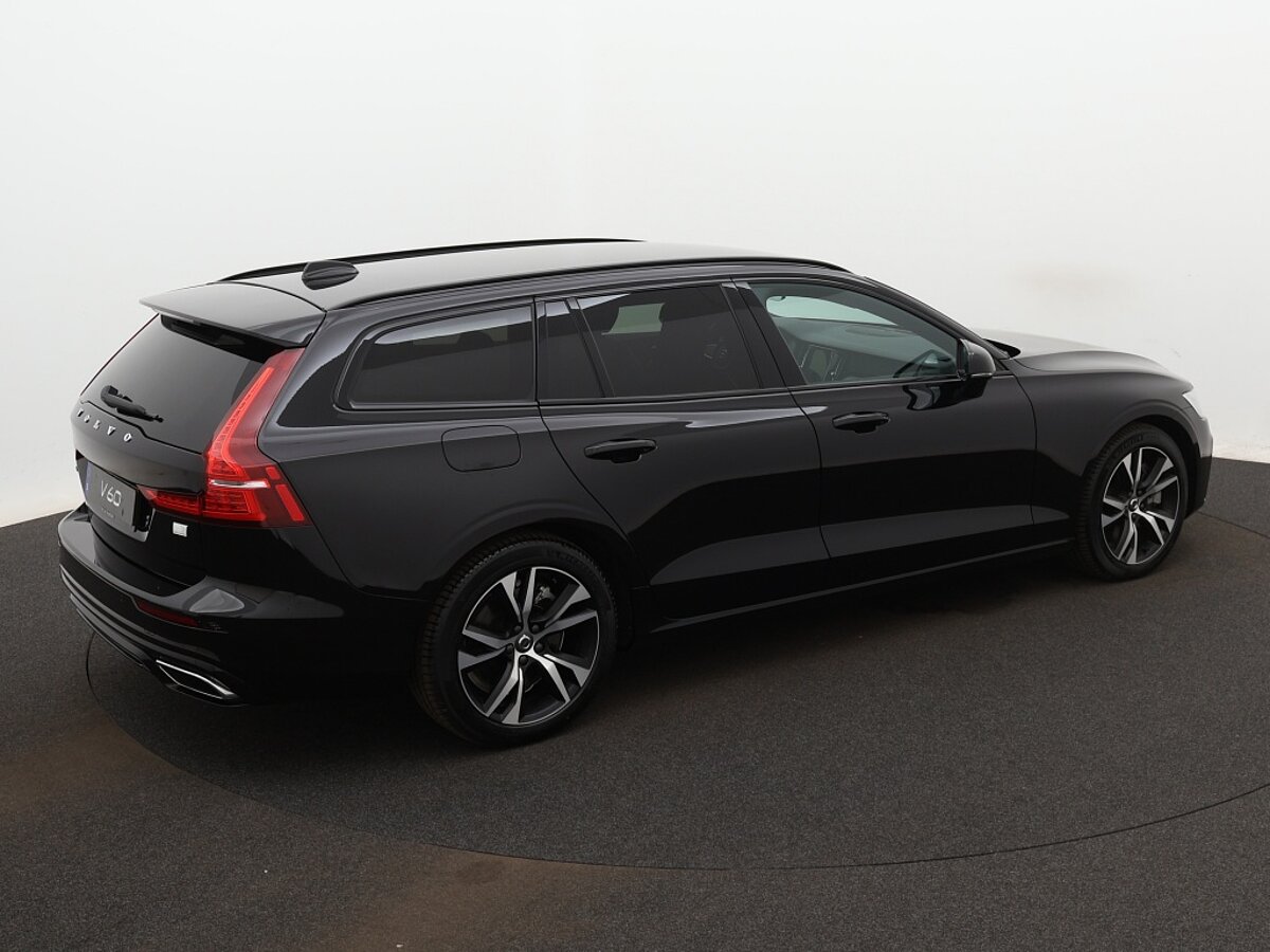 35014607 volvo v60 2 0 t6 recharge awd r design 01