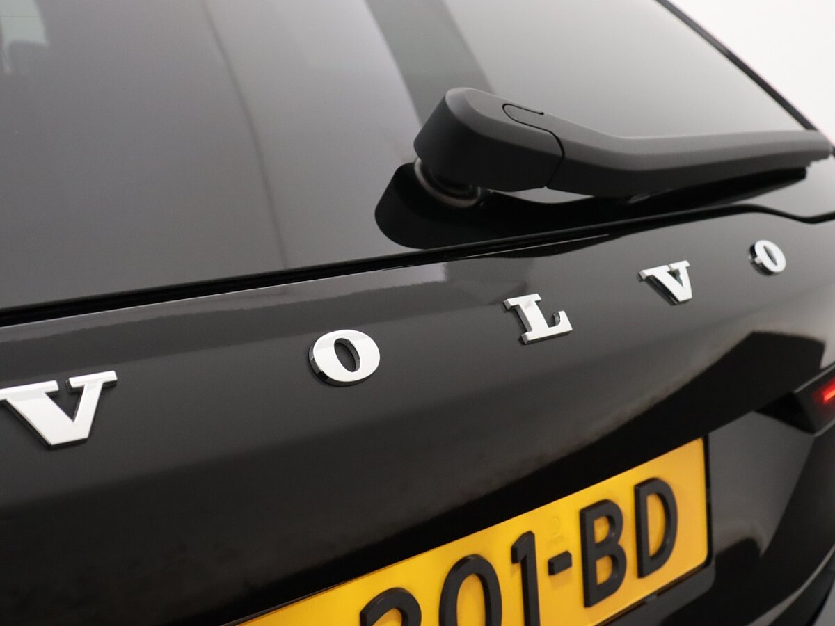 35175248 volvo v90 2 0 t6 recharge awd ultimate dark luchtvering 20 inch 47