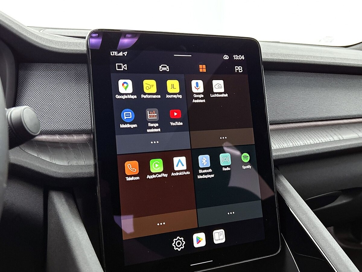 47869395 polestar 2 long range dual motor 82kwh pilot climate plus pixel led 7 05