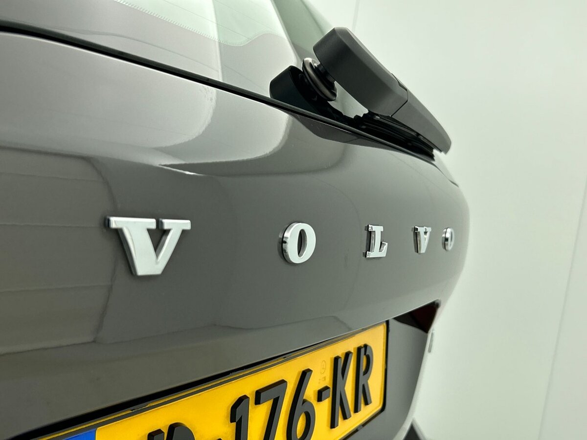 48455626 volvo xc60 2 0 t6 bright pano long range memory seats climate pack a2da0e