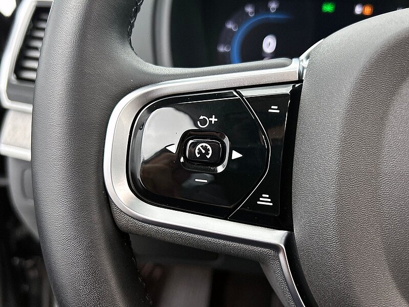 48480811 volvo xc90 t8 ultimate trekhaak pano 360 memory climate pack 6 01