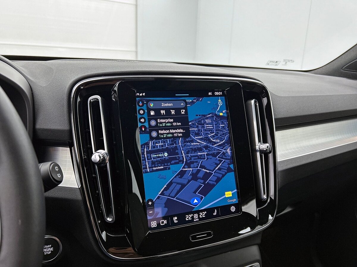 48947583 volvo xc40 2 0 b4 plus dark trekhaak harman kardon 43