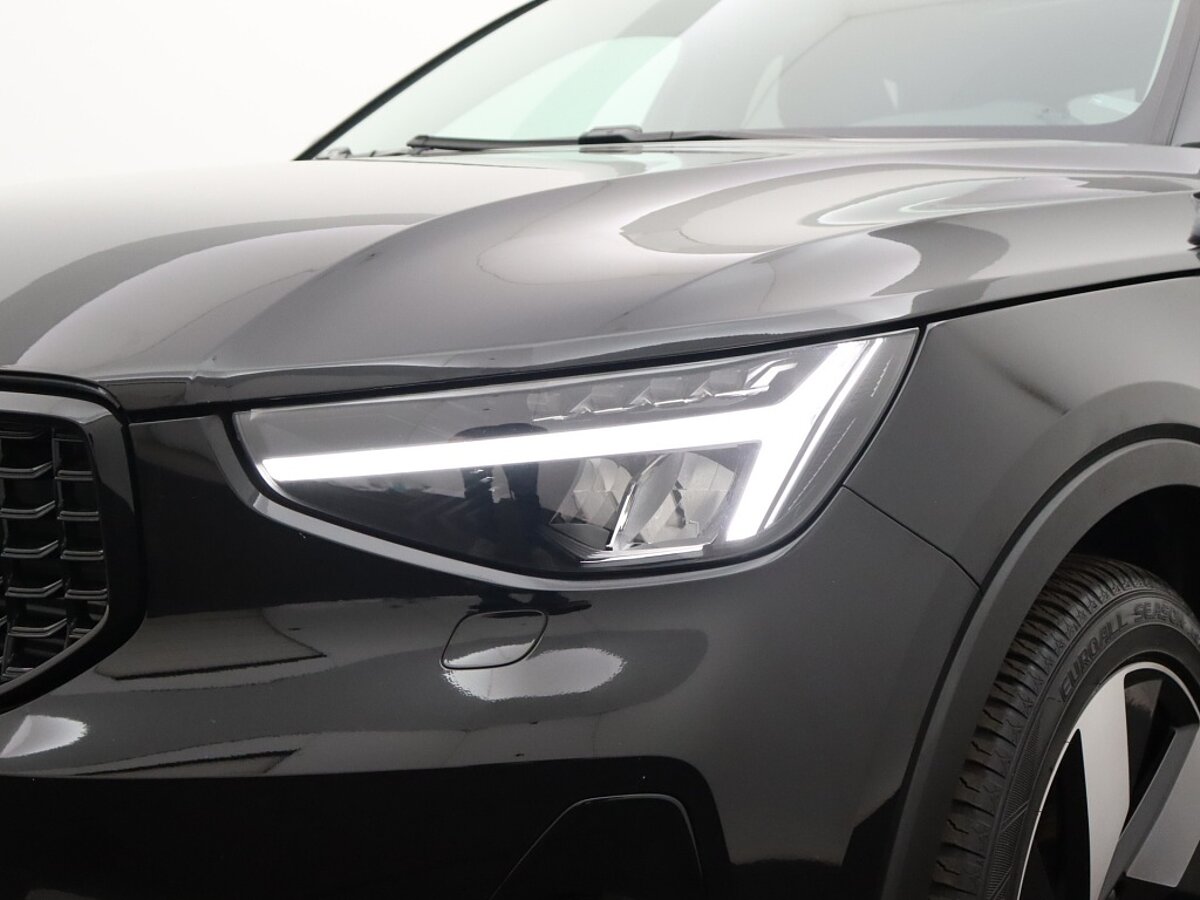 35007209 volvo xc40 1 5 t4 recharge ultimate dark 2d246f