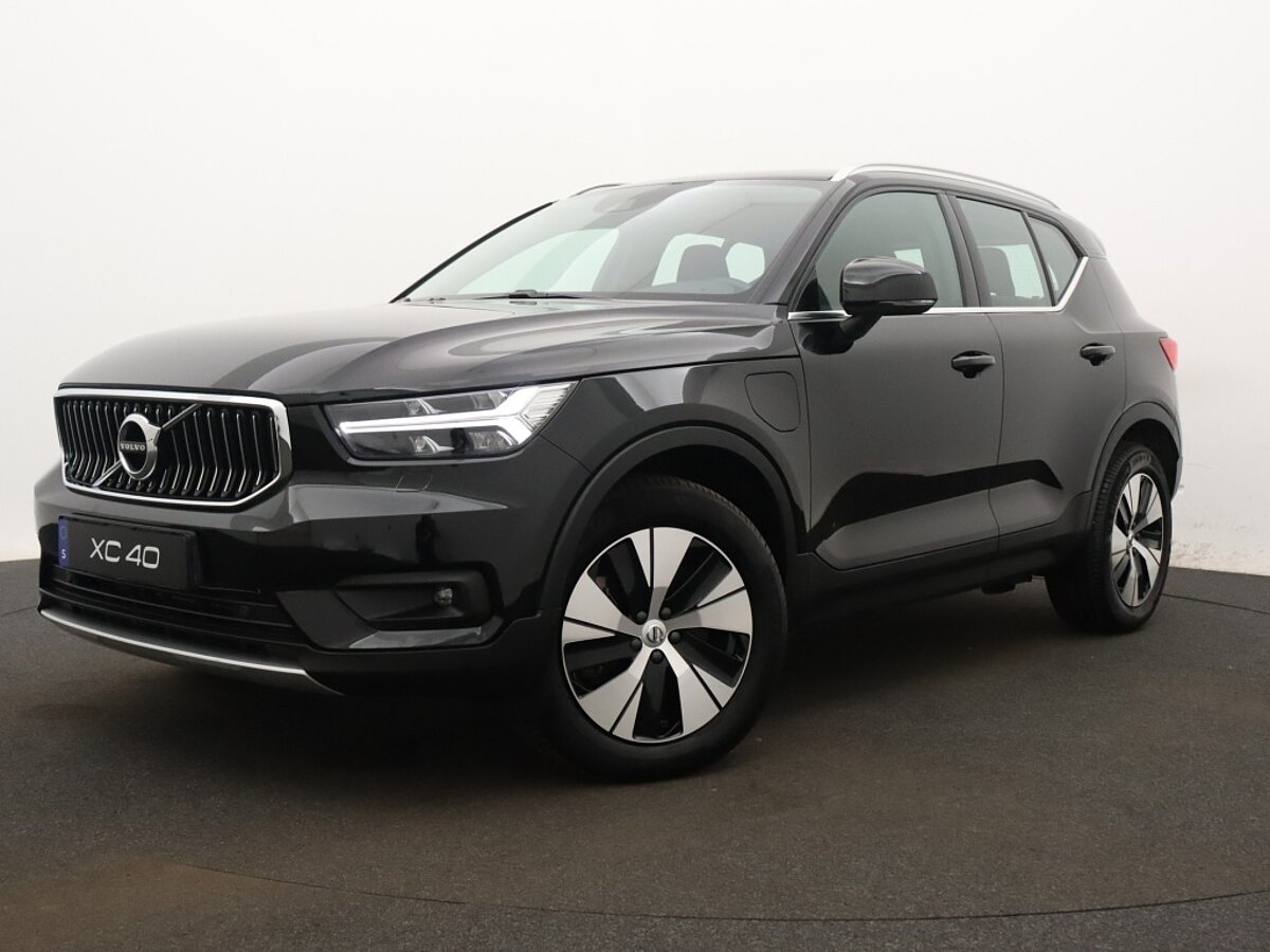 35125842 volvo xc40 1 5 t4 recharge inscription 82