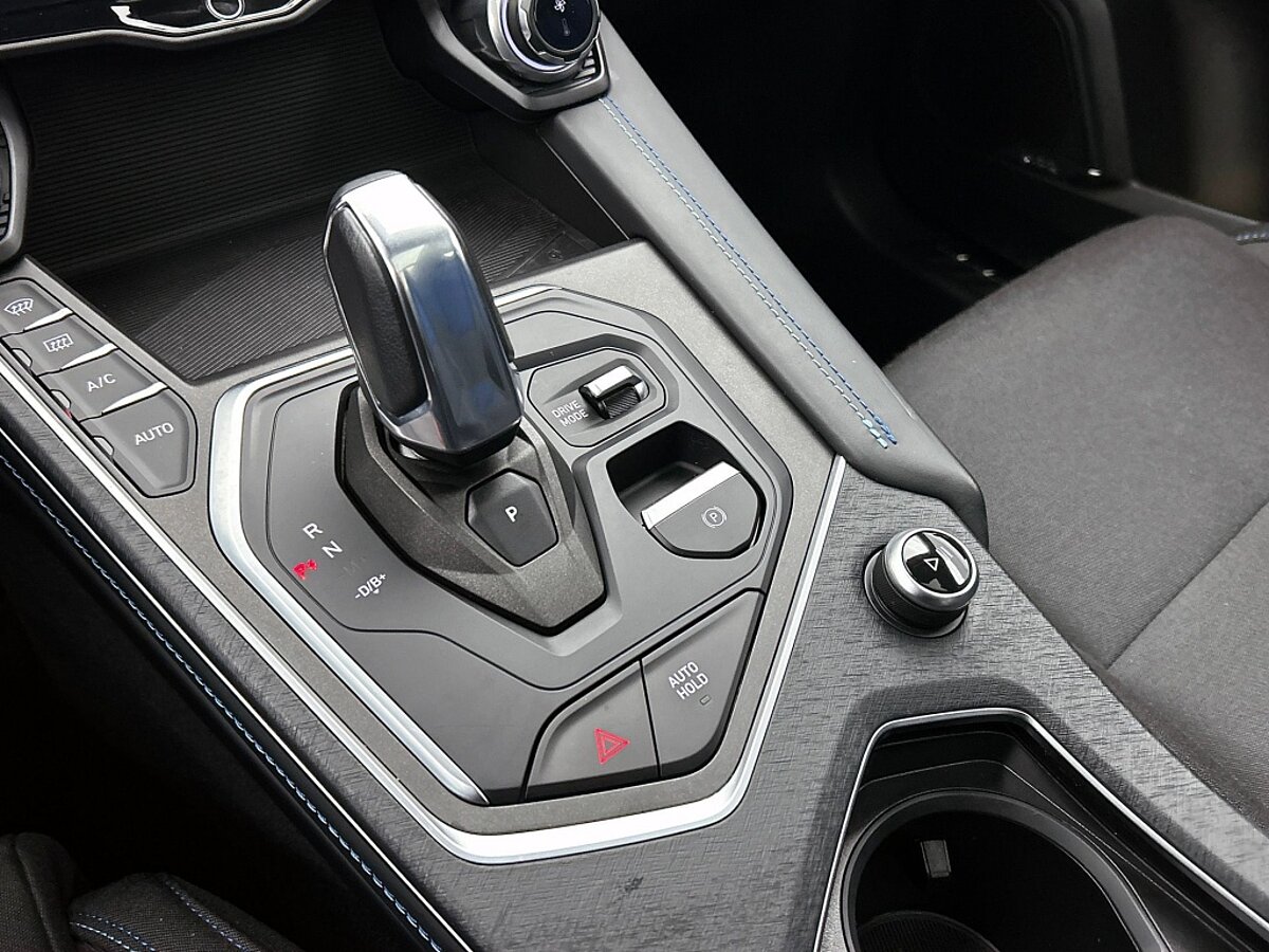 46582722 lynk co 01 1 5 hybride rijklaar inclusief 12 maanden garantie 70