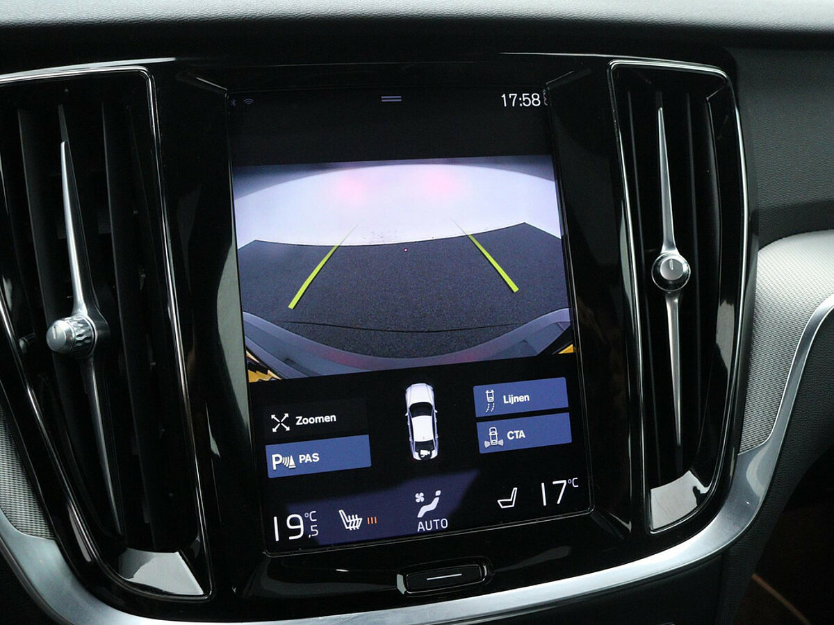 34202865 volvo s60 2 0 b3 r design panoramadak harman kardon voorruitverwarmi b8fa22