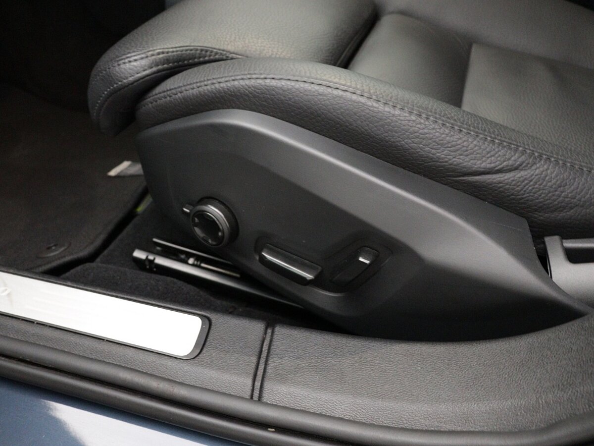 43882075 volvo v60 2 0 b4 plus bright panorama dak leder 360ao camera h k 63