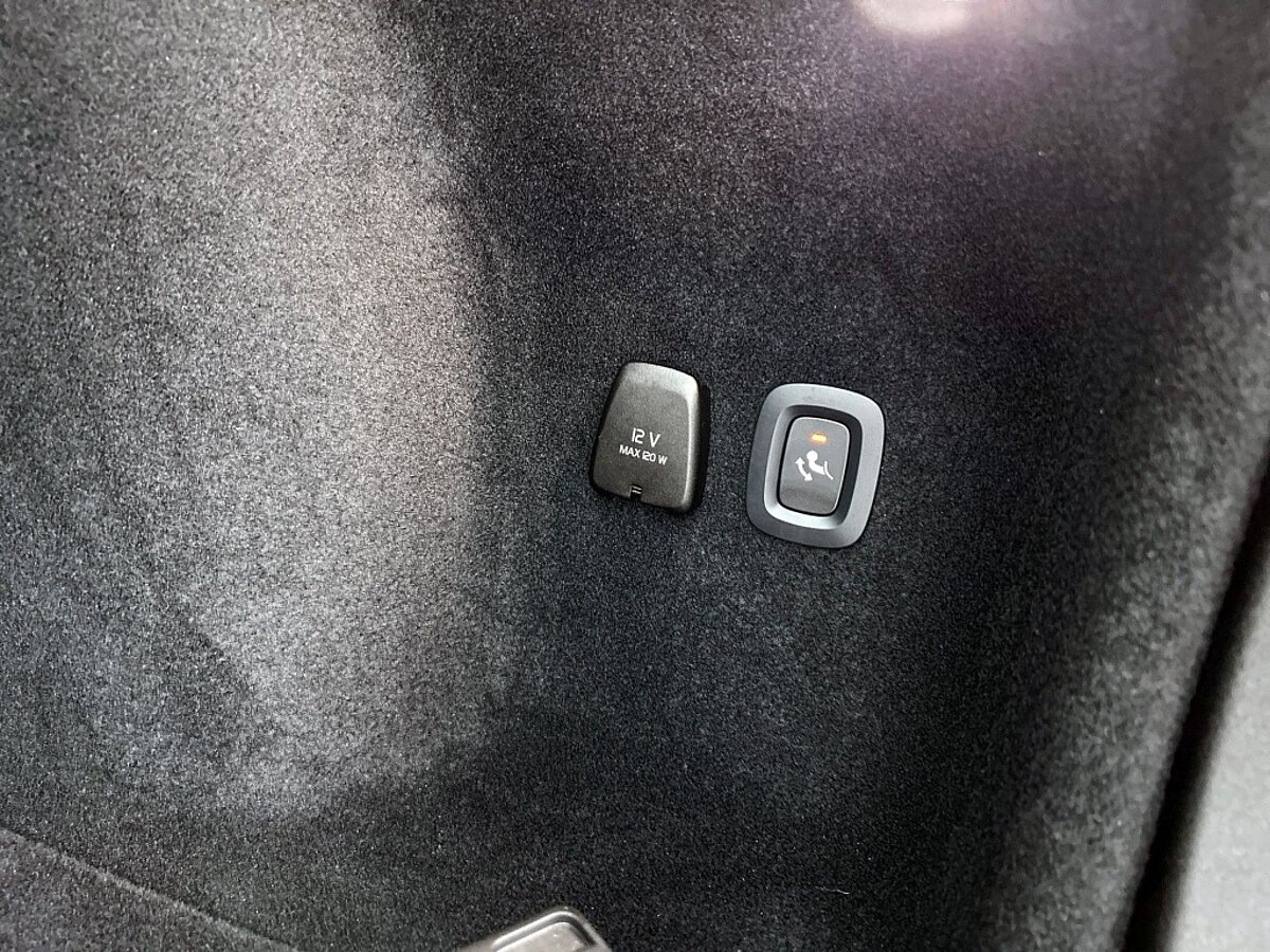 47895954 volvo v60 2 0 t6 black edition panorama dak 360 trekhaak sportled 60