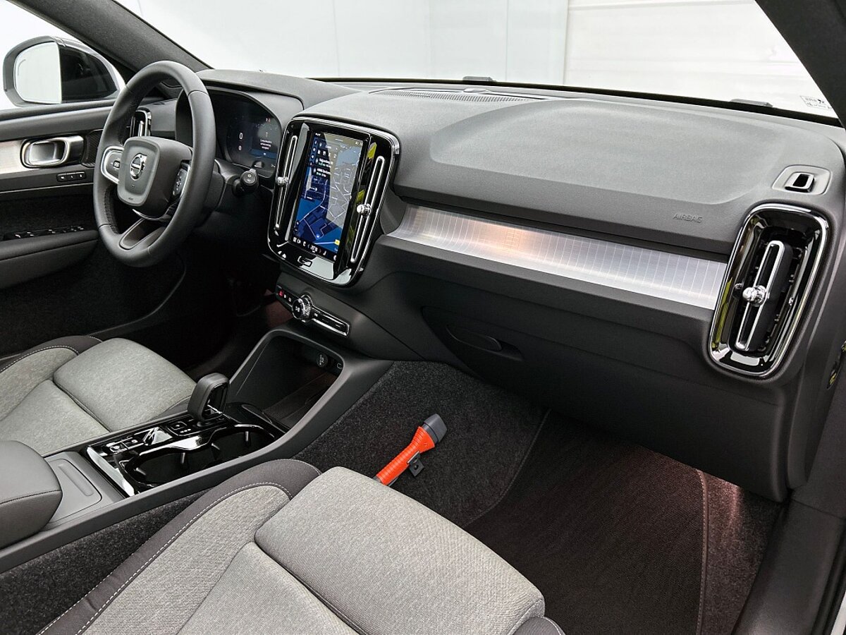 48723966 volvo xc40 2 0 b4 plus dark trekhaak blis harman kardon audio 56