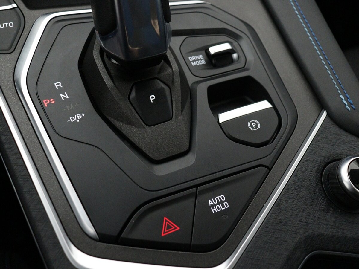 45240195 lynk co 01 1 5 phev panoramadak 360 camera adaptieve cruise control 36