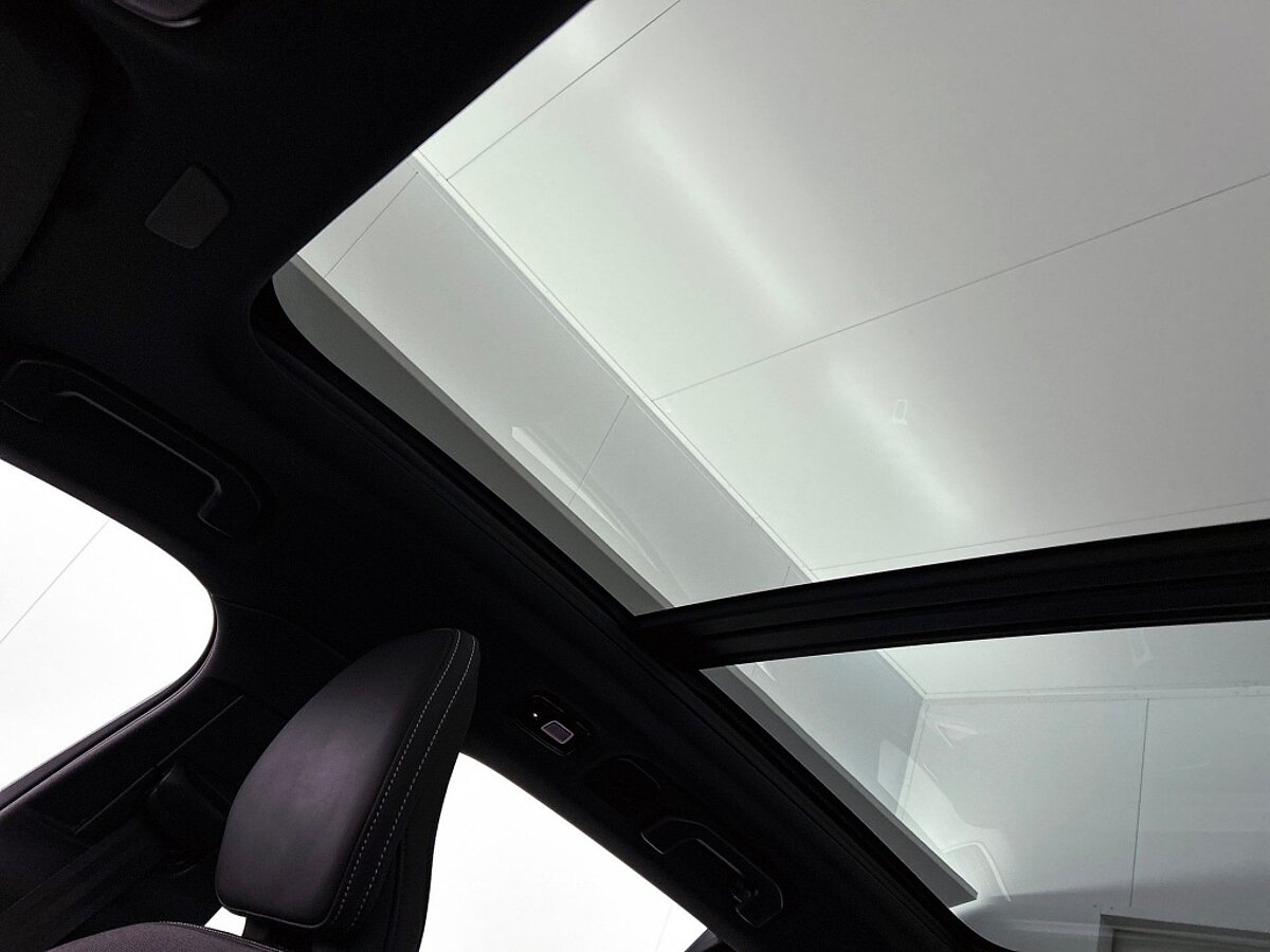 49834345 volvo v60 2 0 t6 awd plus dark panorama dak 360 camera leder stoel 70