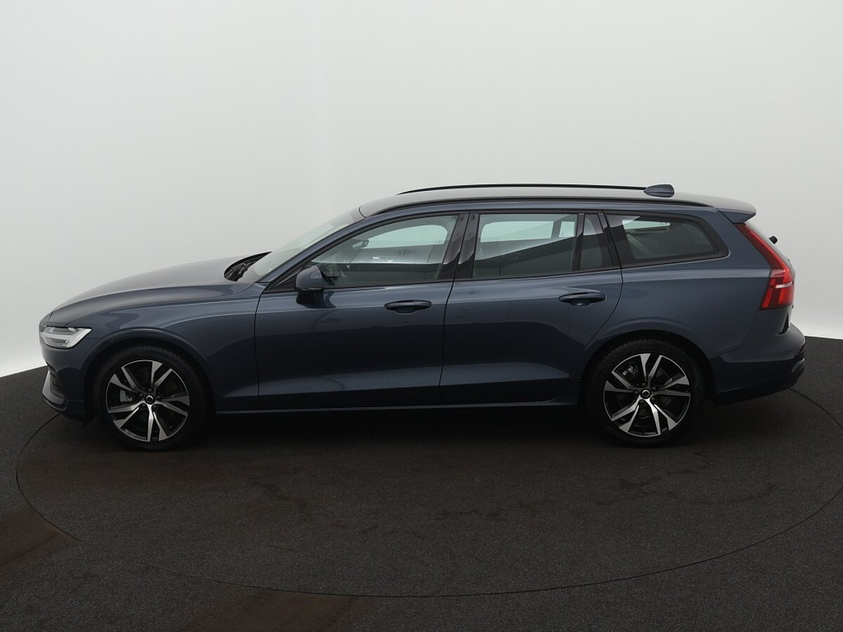 43879605 volvo v60 2 0 b3 essential driver assist climate 18 trekhaak 2 03