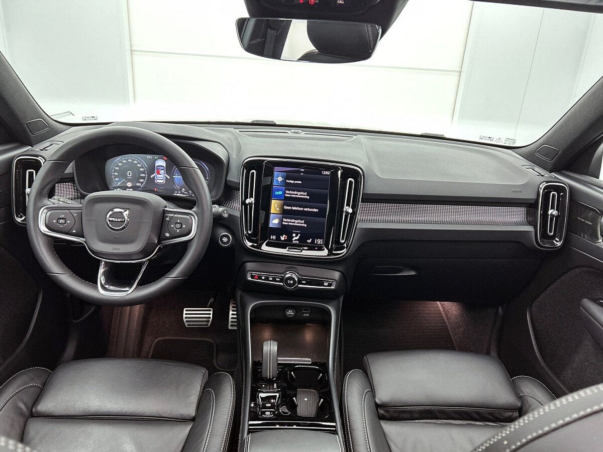 46877628 volvo xc40 1 5 t5 rech r design panorama dak harman kardon 20