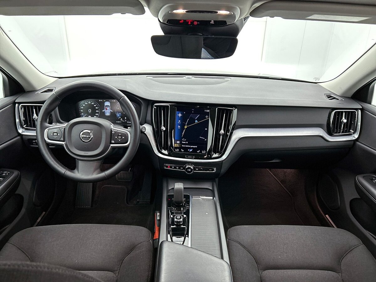47000296 volvo v60 2 0 b3 momentum trekhaak climate pack camera 44