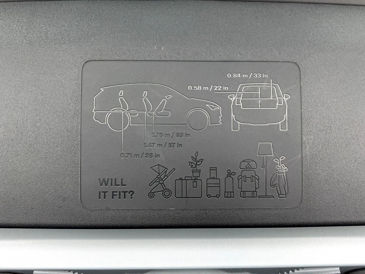 47803347 volvo ex30 extended range plus pine trekhaak climate pack 9 07