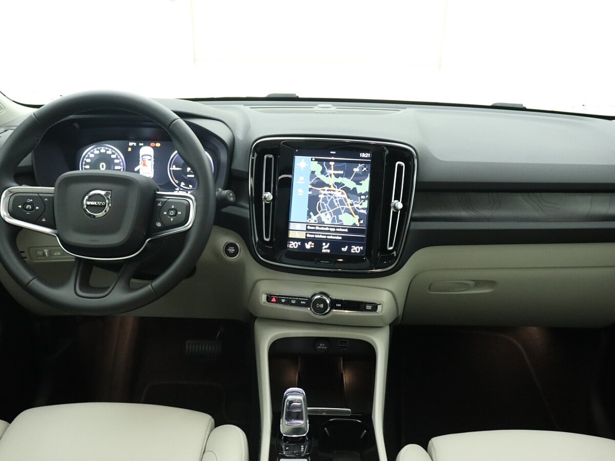 34949684 volvo xc40 1 5 t4 recharge ultimate 6 06