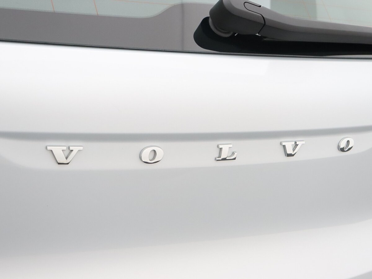 35405000 volvo xc40 1 5 t5 rech rdesign 82