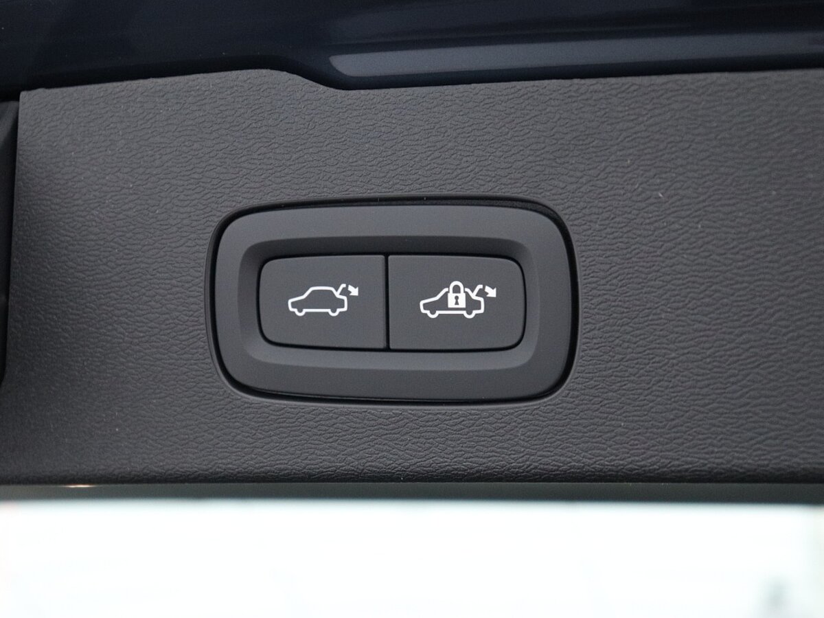 40173625 volvo v60 v60 b4 plus dark harman kardon audio nieuw uit voorraad 69c6f9