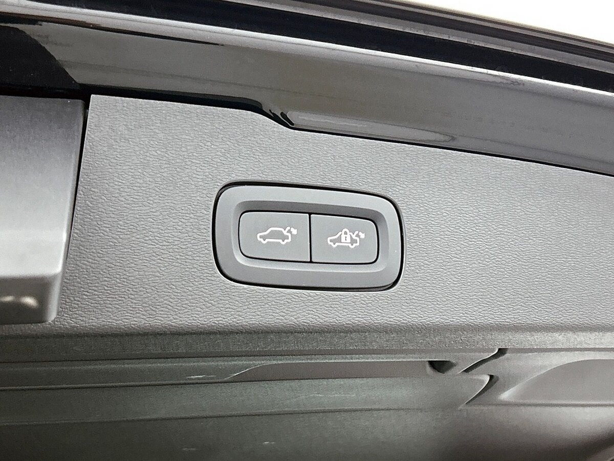 49041811 volvo v60 2 0 t6 awd plus dark panorama dak trekhaak 36