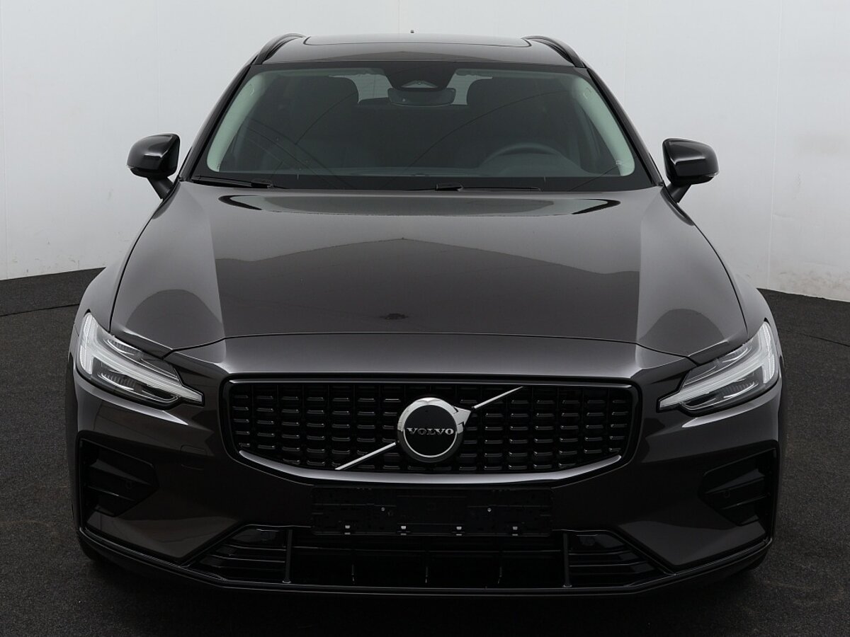 45734638 volvo v60 b4 plus dark 19 lm panoramadak 3
