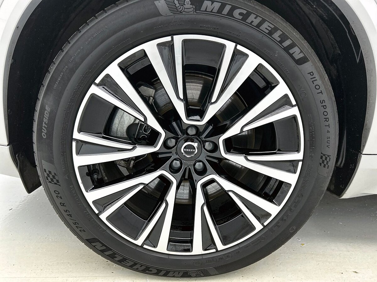 45880368 volvo xc90 2 0 t8 awd ultimate dark leder panorama dak blis 36