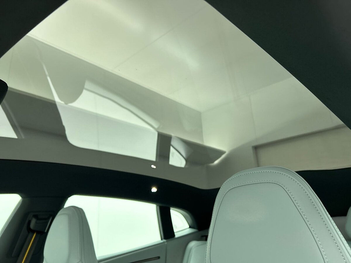 47070727 polestar 4 long range single motor 100 kwh pilot plus pro tailored knit 475637