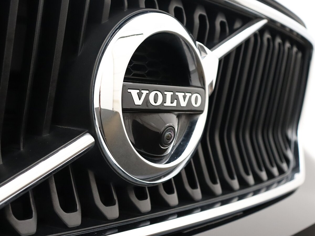 35352608 volvo xc40 1 5 t3 momentum pro 61