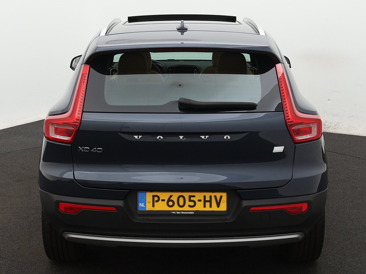 35487775 volvo xc40 1 5 t5 phev inscription panomama dak harman kardon leder 18c237