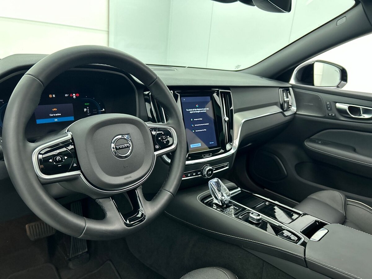 46986772 volvo v60 2 0 t6 awd plus dark 49