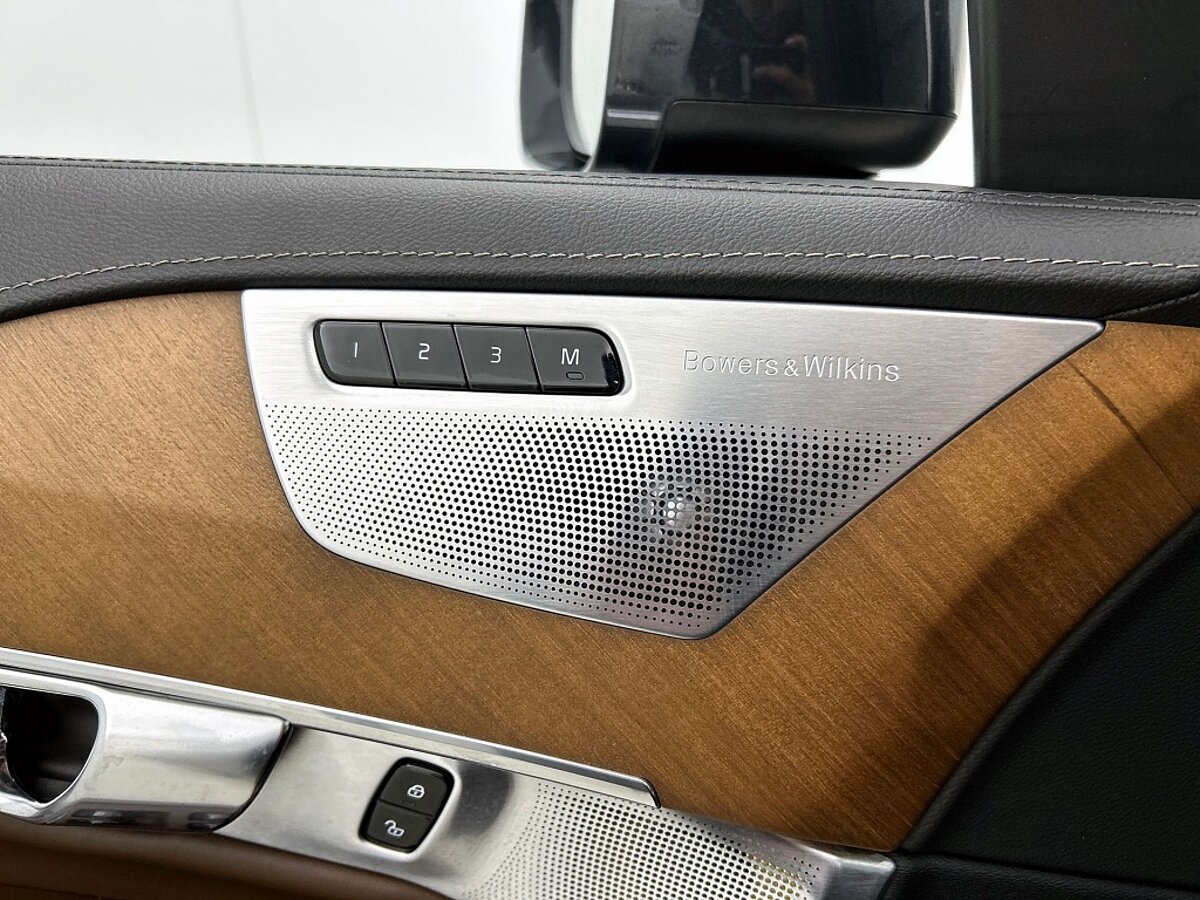 48879643 volvo xc90 2 0 t8 twin engine awd inscription leder panorama dak trek 9 02