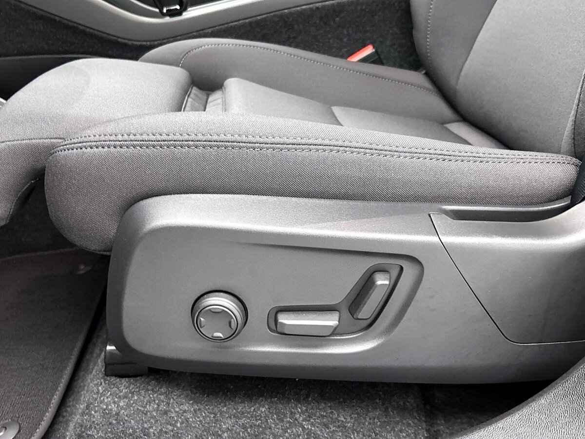 46180812 volvo ec40 ec40 plus dark 20 velgen power seats getint glas dakbog 38