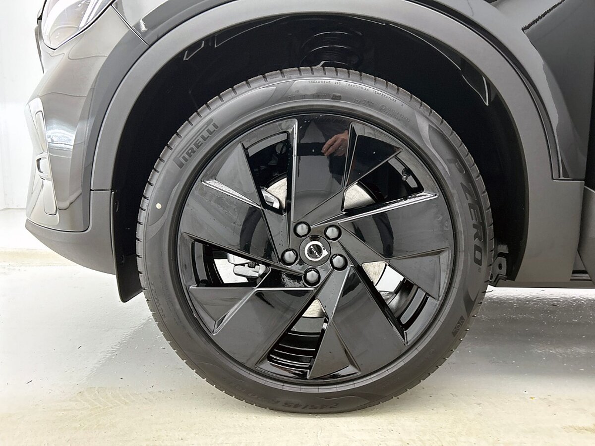 46844168 volvo xc40 2 0 b4 plus black edition 13052f