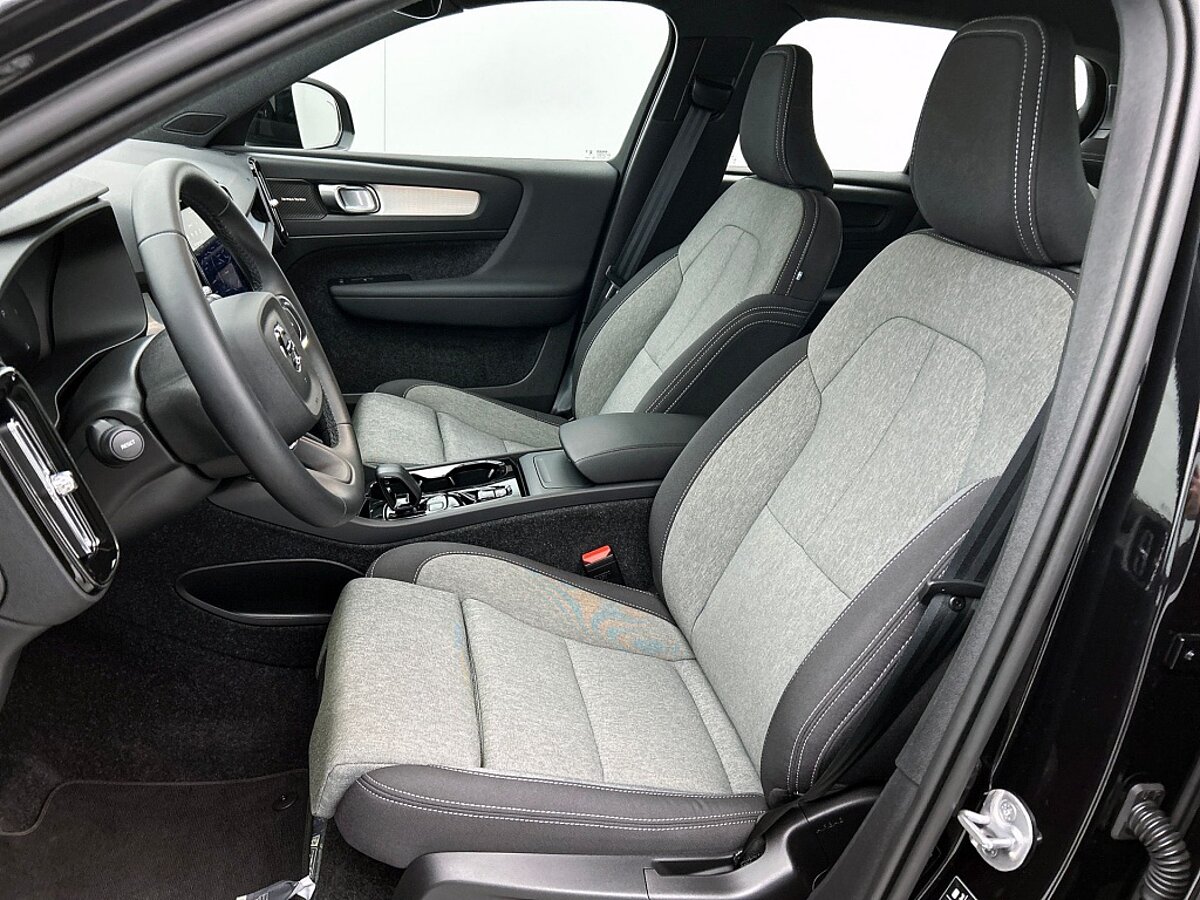 47270753 volvo xc40 2 0 b4 plus dark automaat trekhaak harman kardon 38