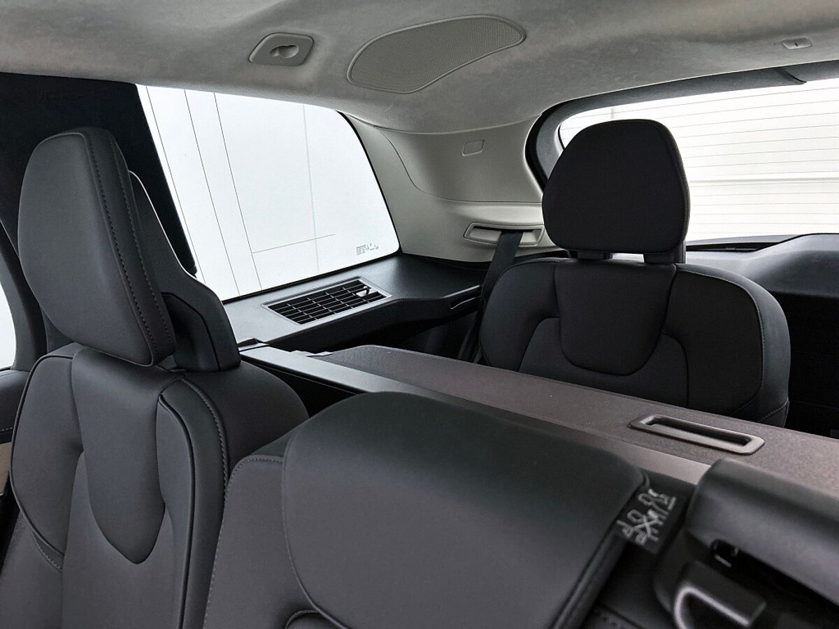 47542004 volvo xc90 xc90 t8 awd ultra dark luchtvering trekhaak 27