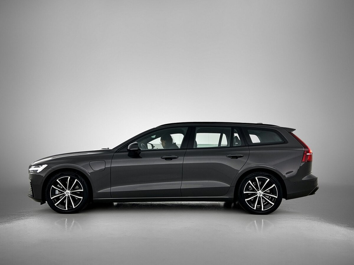 45497789 volvo v60 2 0 t6 awd plus dark 360a camera panoramadak harman kardon 4 01