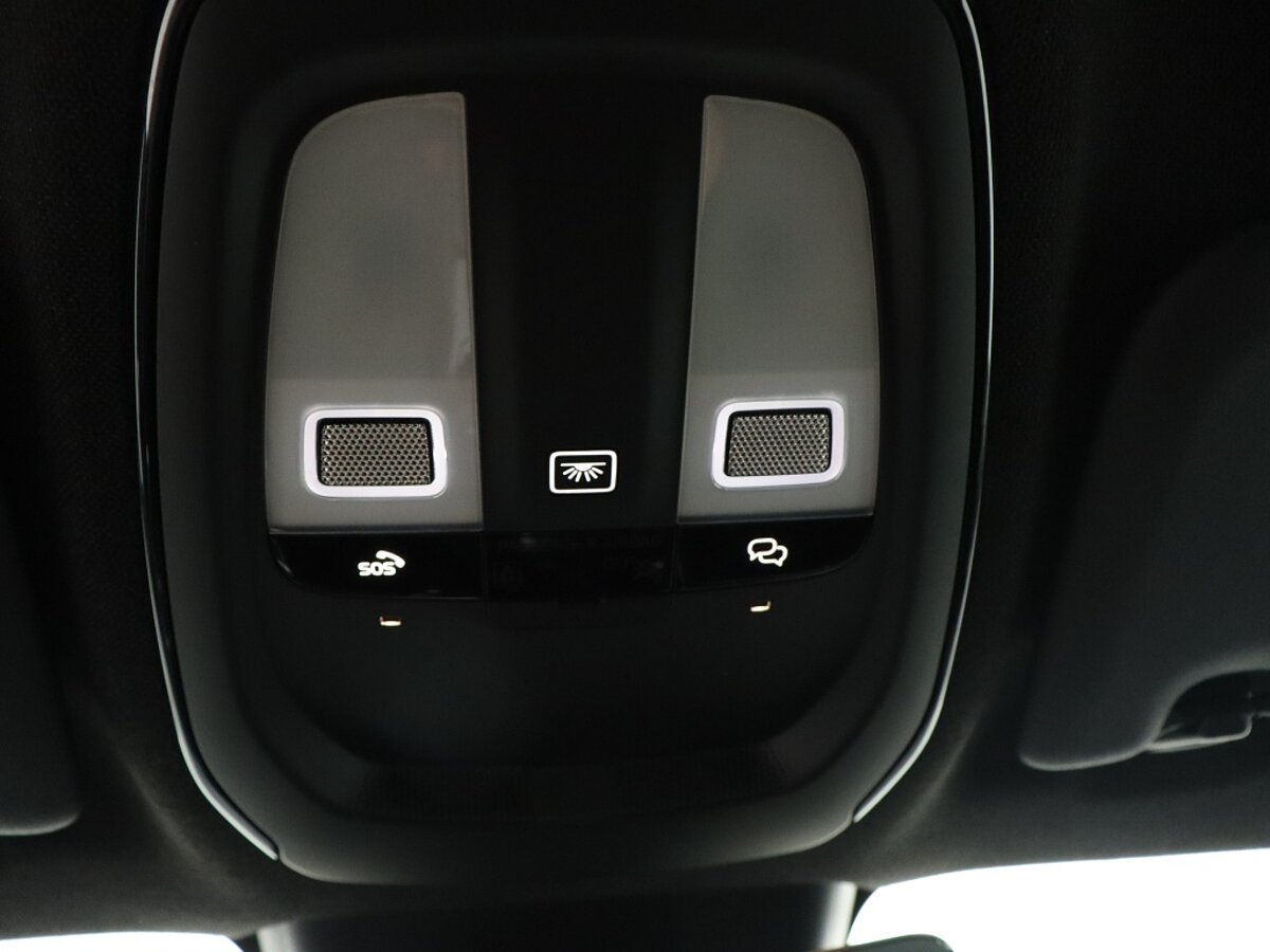 35108872 volvo c40 recharge 231pk plus 61