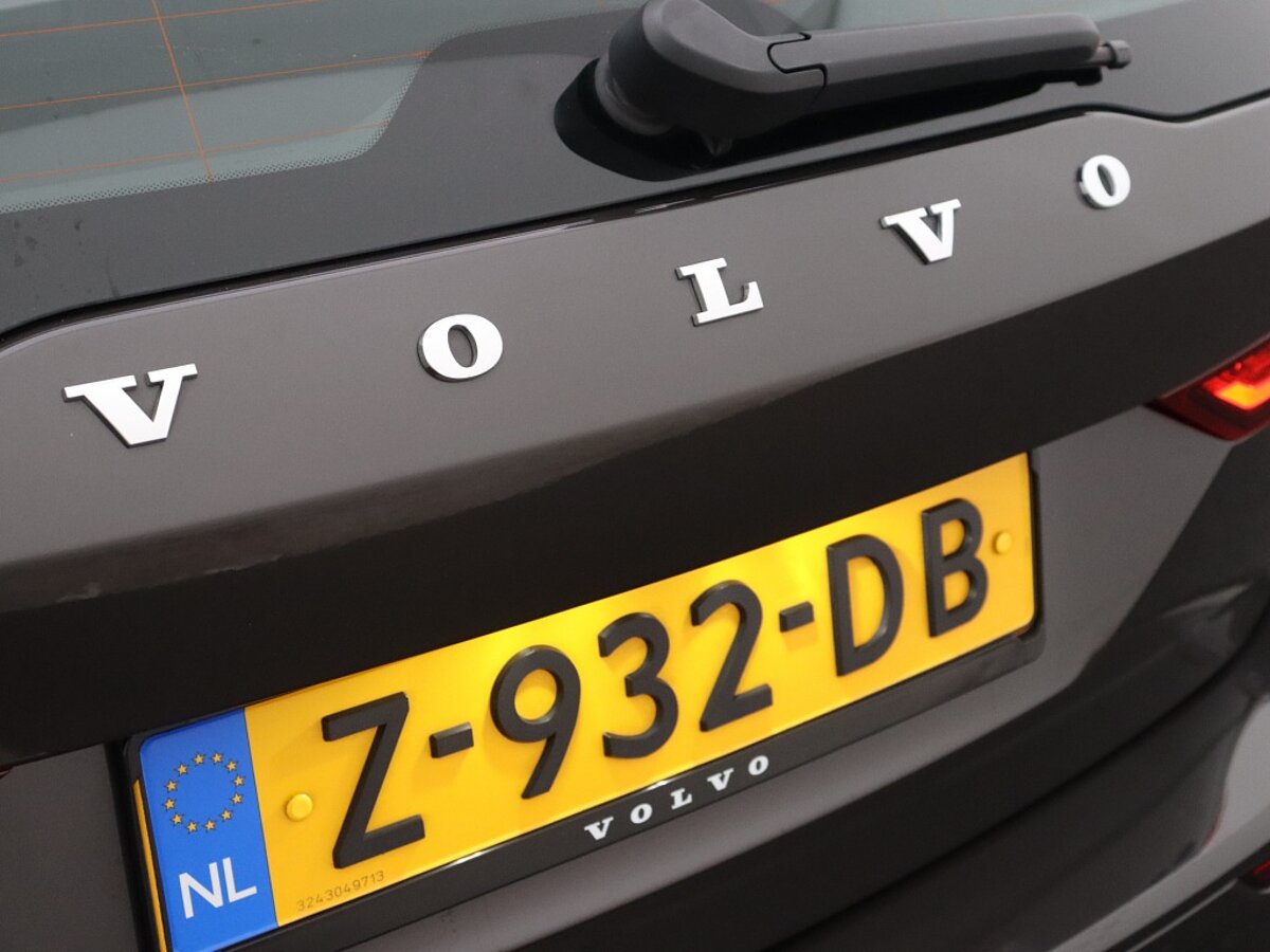 43976401 volvo v60 2 0 b3 essential edition driver assist climate pack trekha 40