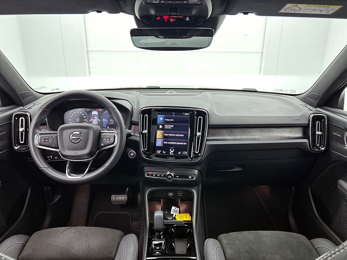 46876439 volvo xc40 1 5 t5 ultimate dark 35