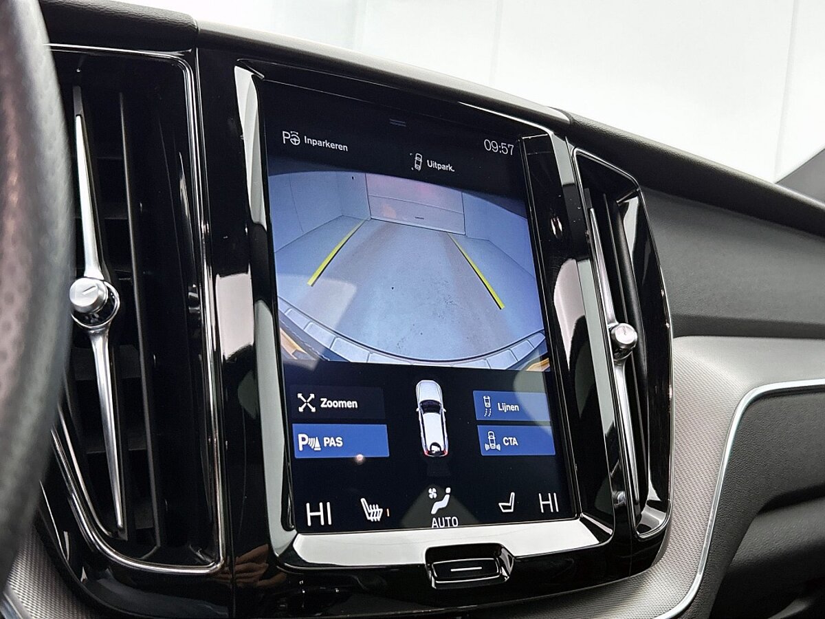 47013591 volvo xc60 2 0 t5 awd r design 449b9a