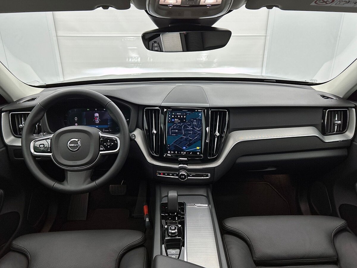 48515871 volvo xc60 2 0 t6 awd plus dark trekhaak leder panoramadak 98