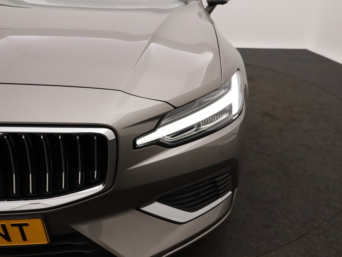43738294 volvo v60 2 0 t6 awd recharge inscription 360ao camera panoramadak he 1b9a57