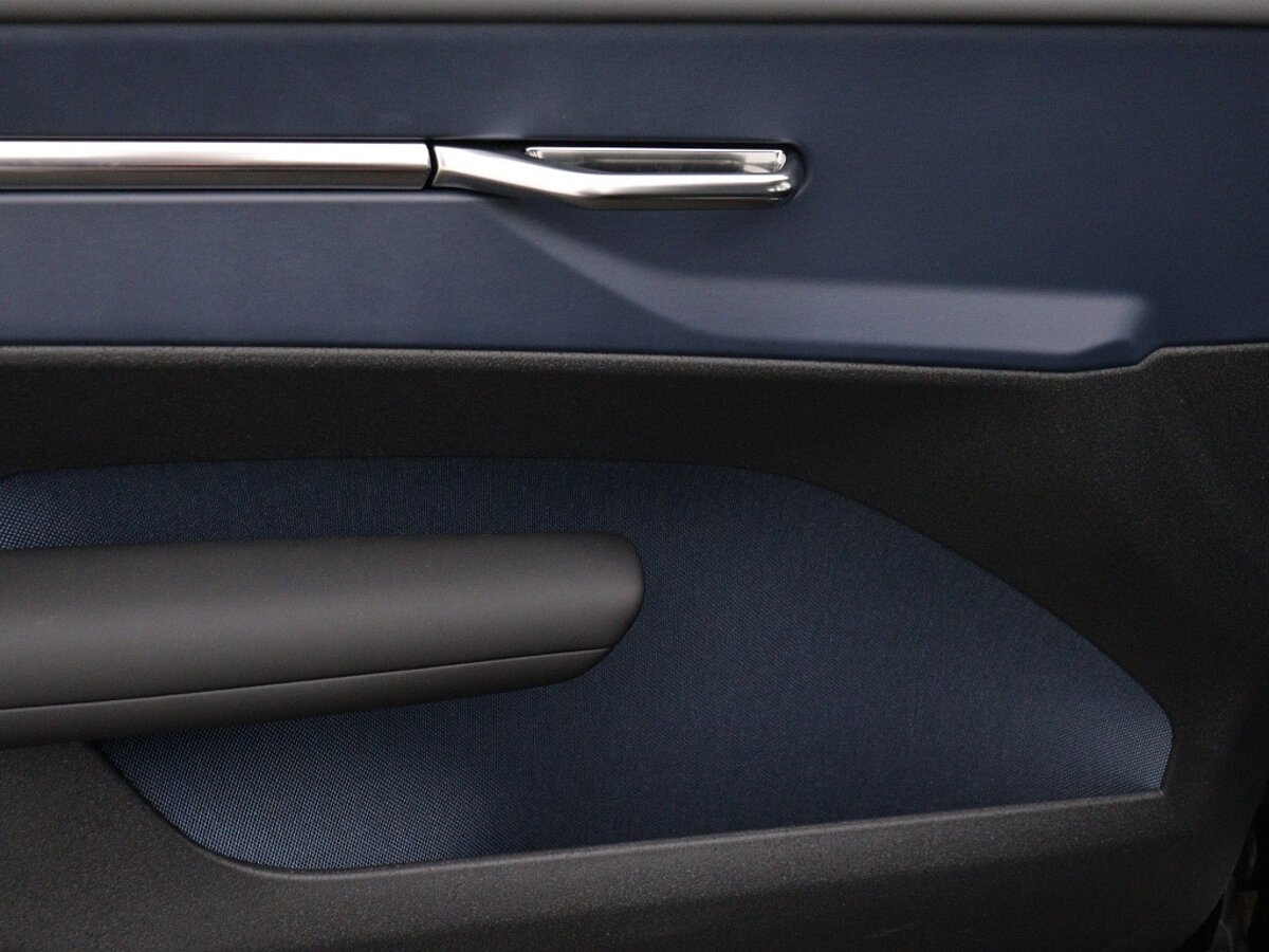 48959906 volvo ex30 ex 30 extended range 2wd plus onyx black 20 lichtmetalen ve 2d5c25