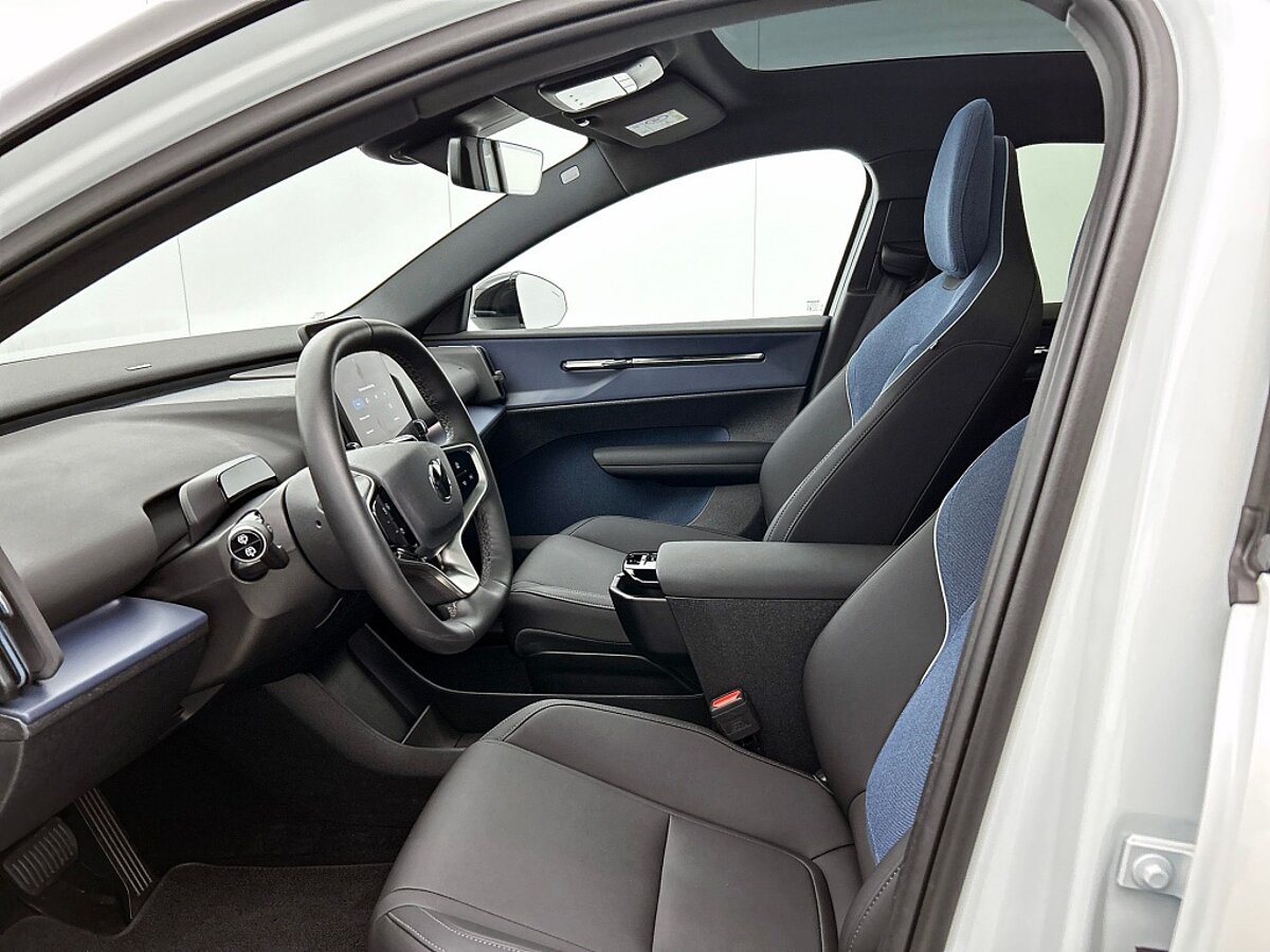 49432121 volvo ex30 single motor extended range ultra 69 kwh 26